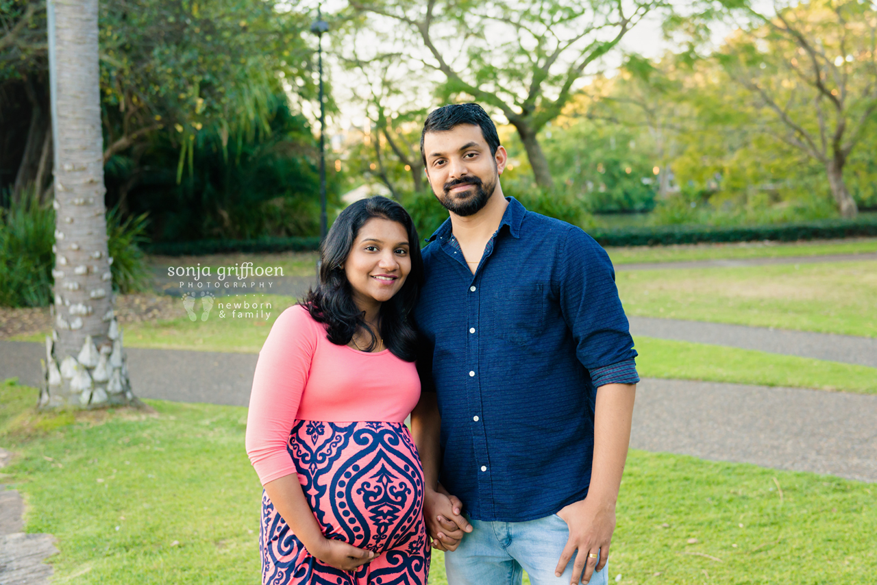 Sreeja-Maternity-Brisbane-Newborn-Photographer-Sonja-Griffioen-09.jpg