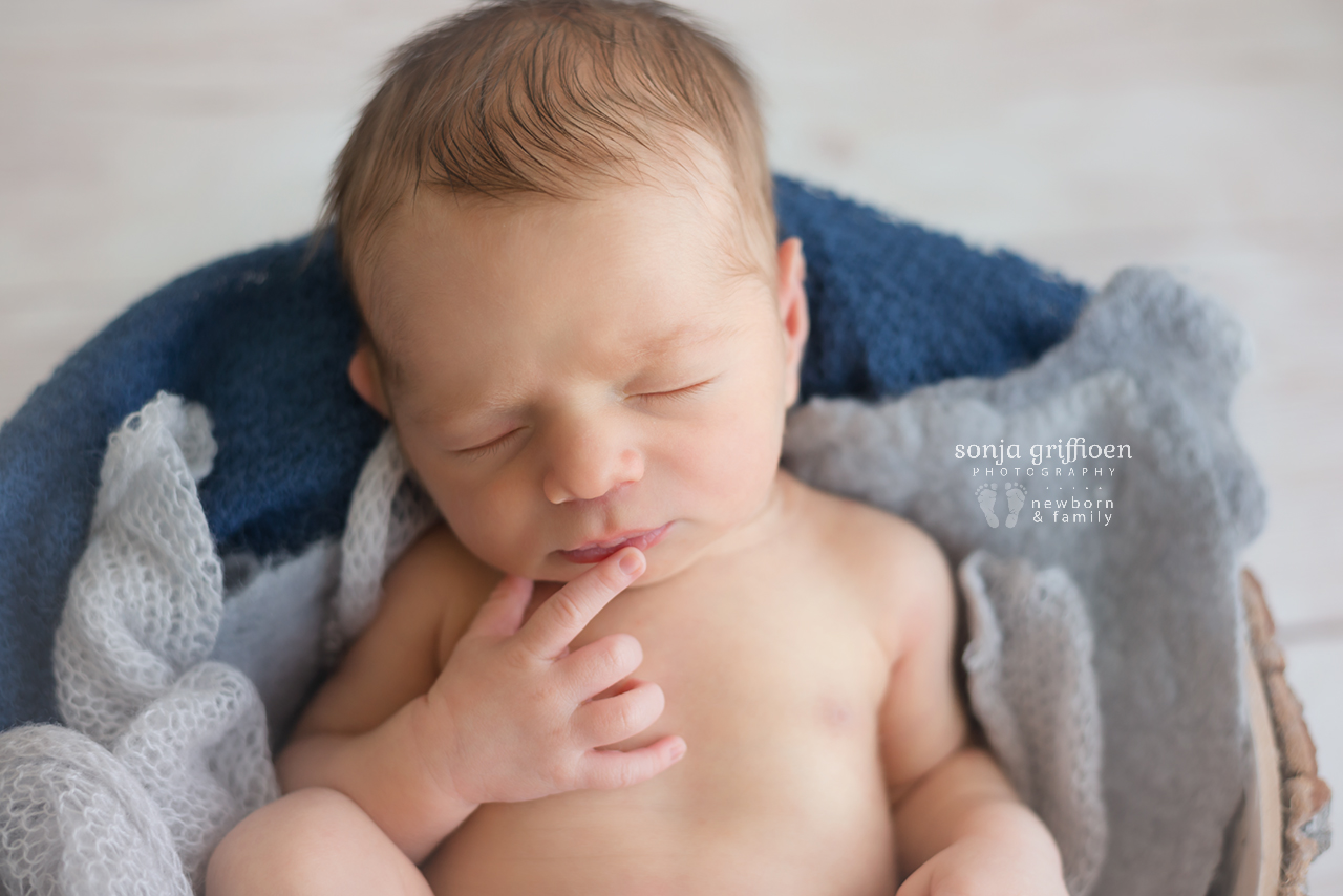 Theo-Newborn-Brisbane-Newborn-Photographer-Sonja-Griffioen-04.jpg