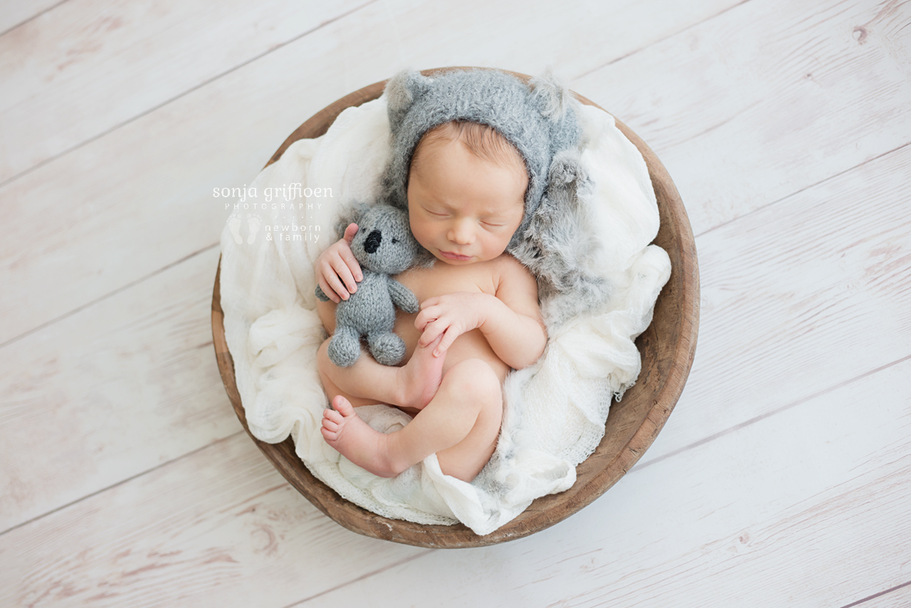 Theo-Newborn-Brisbane-Newborn-Photographer-Sonja-Griffioen-08.jpg