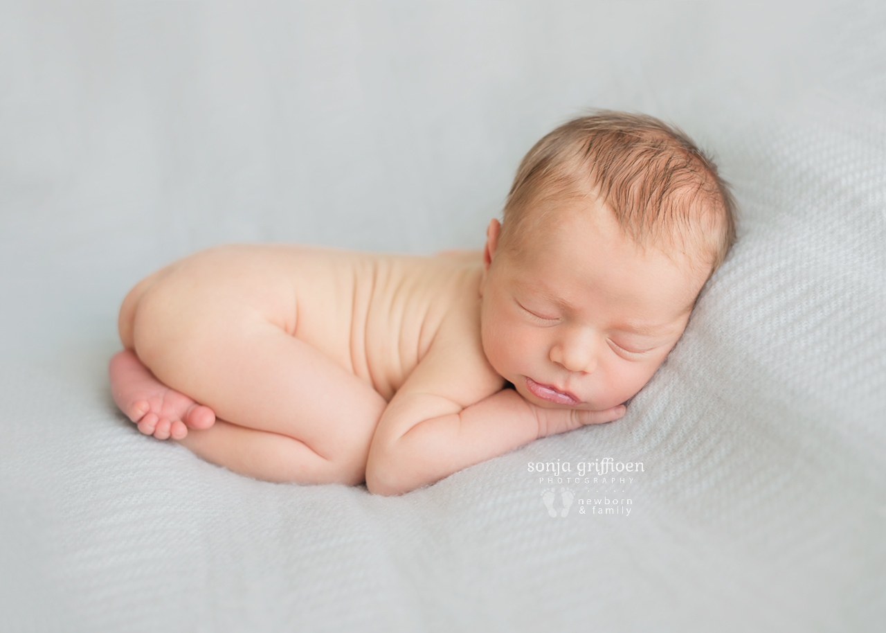 Theo-Newborn-Brisbane-Newborn-Photographer-Sonja-Griffioen-11.jpg