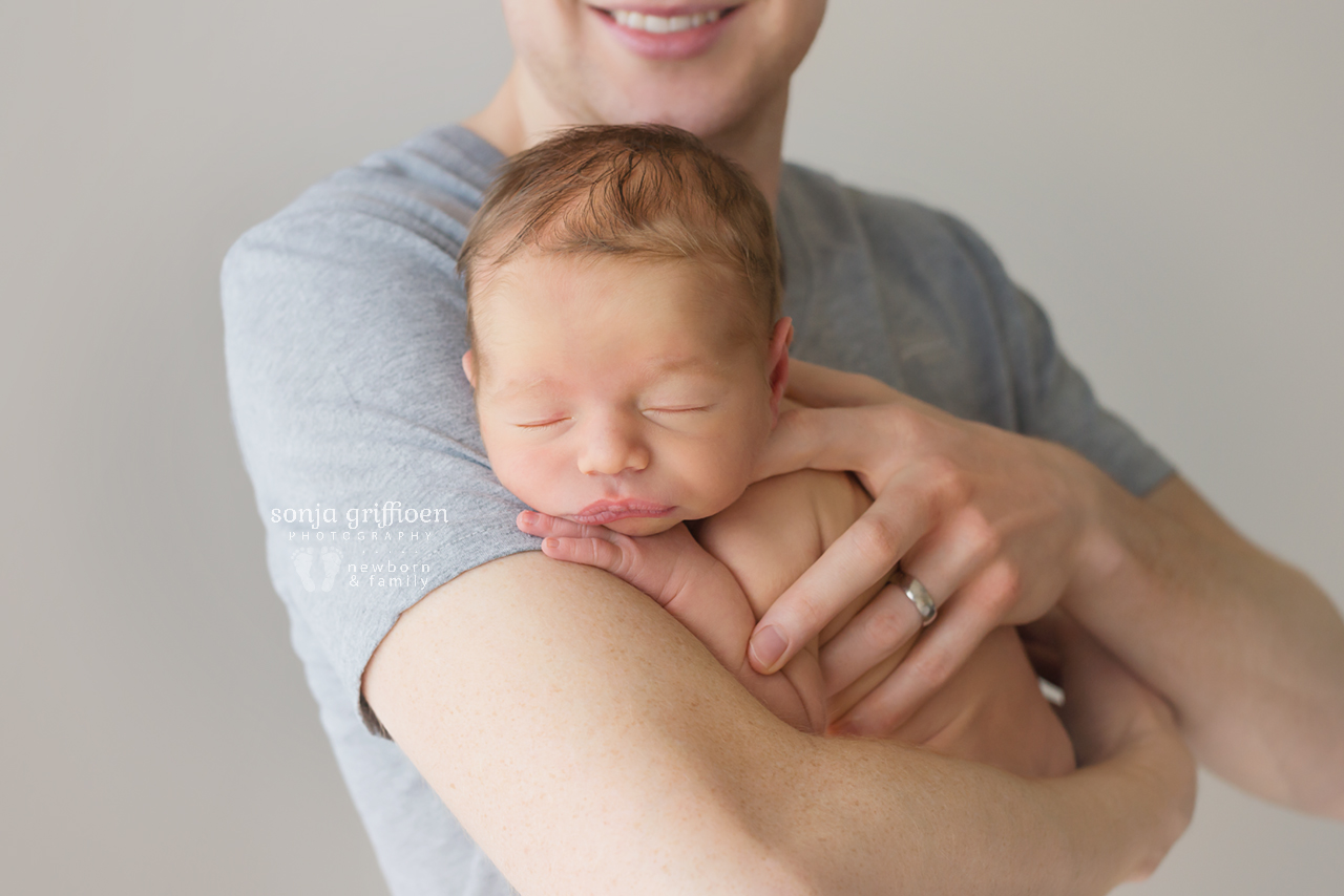 Theo-Newborn-Brisbane-Newborn-Photographer-Sonja-Griffioen-14.jpg