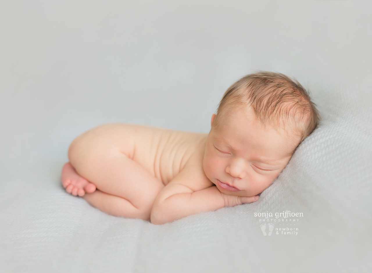 Theo-Newborn-Brisbane-Newborn-Photographer-Sonja-Griffioen-18.jpg