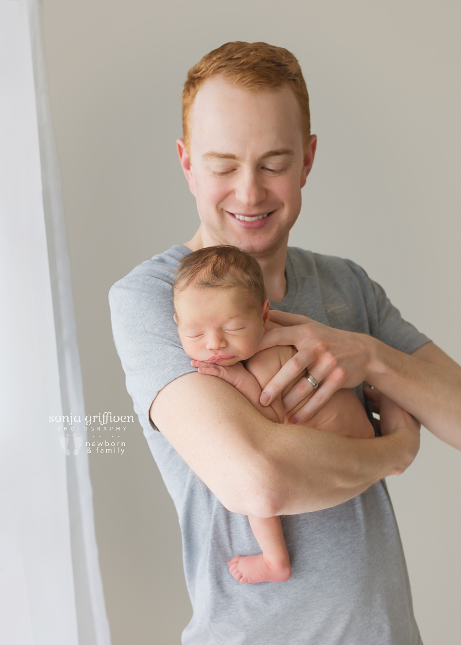 Theo-Newborn-Brisbane-Newborn-Photographer-Sonja-Griffioen-23.jpg