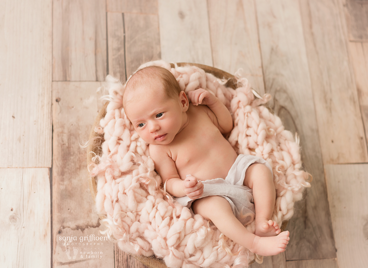 Veronica-Newborn-Brisbane-Newborn-Photographer-Sonja-Griffioen-10.jpg