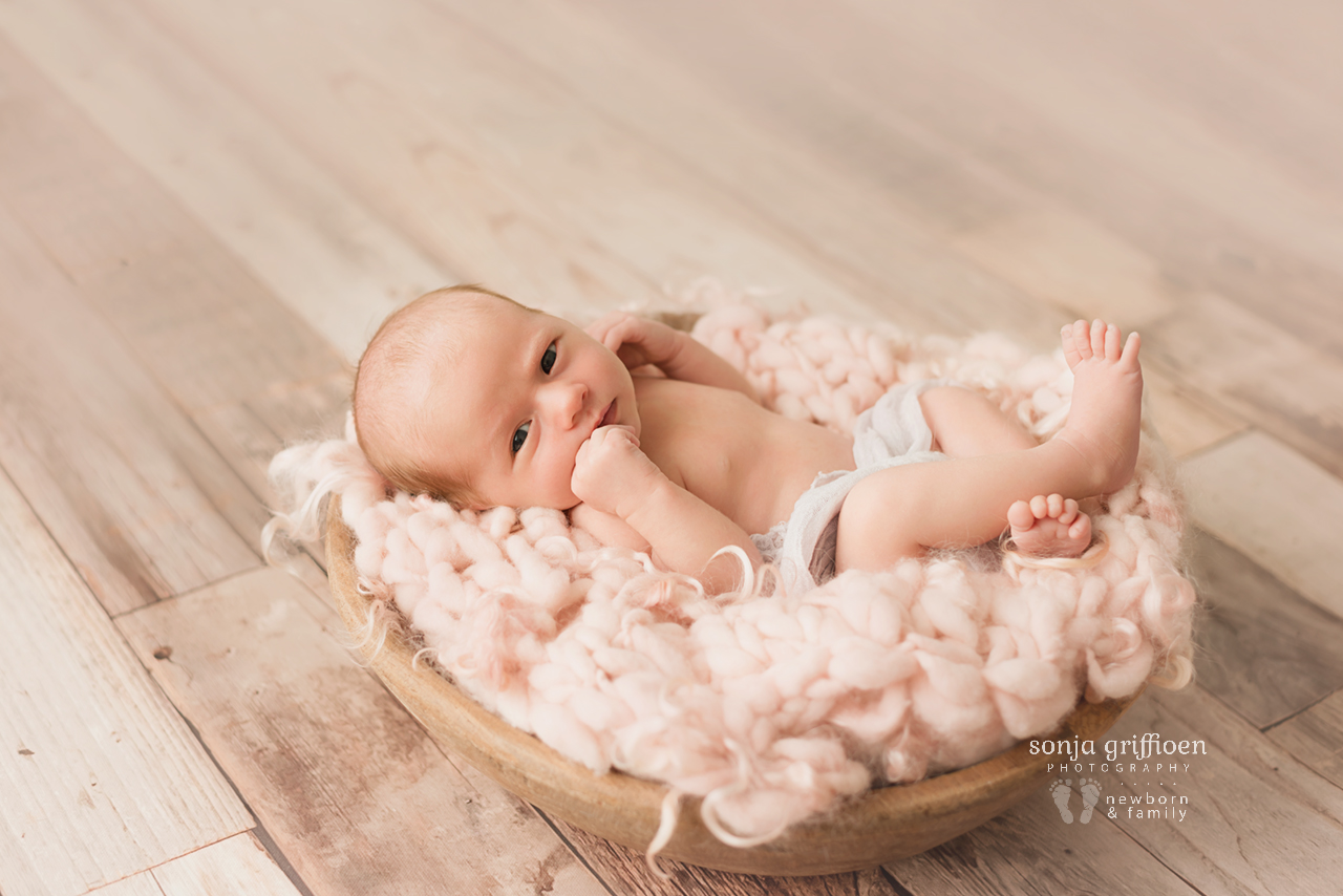 Veronica-Newborn-Brisbane-Newborn-Photographer-Sonja-Griffioen-11.jpg