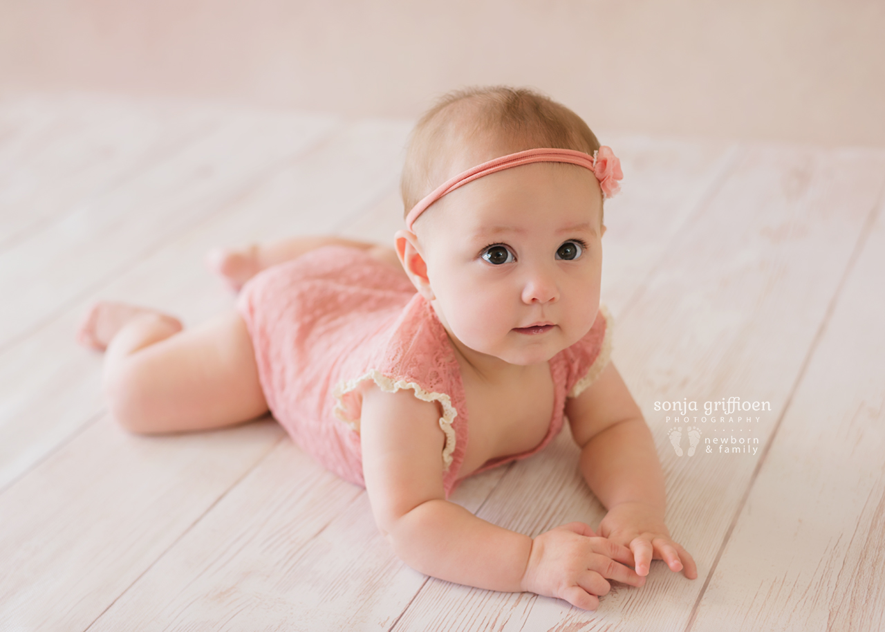 Violet-Milestone-Brisbane-Newborn-Baby-Photographer-Sonja-Griffioen-04.jpg