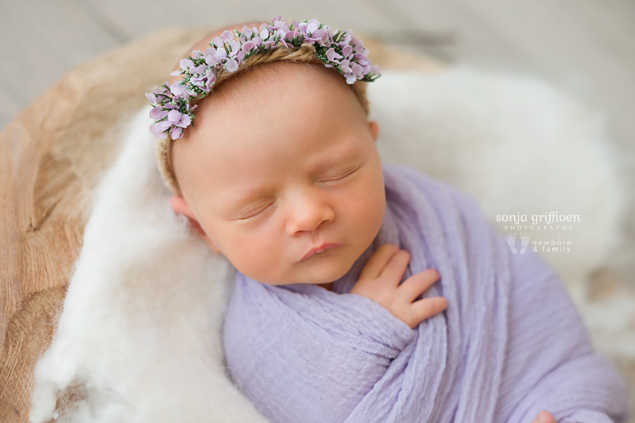 Vivienne-W-Newborn-Brisbane-Newborn-Photographer-Sonja-Griffioen-08.jpg