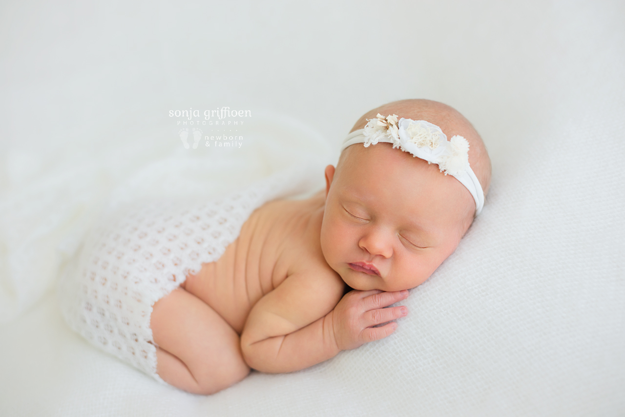 Vivienne-W-Newborn-Brisbane-Newborn-Photographer-Sonja-Griffioen-10.jpg