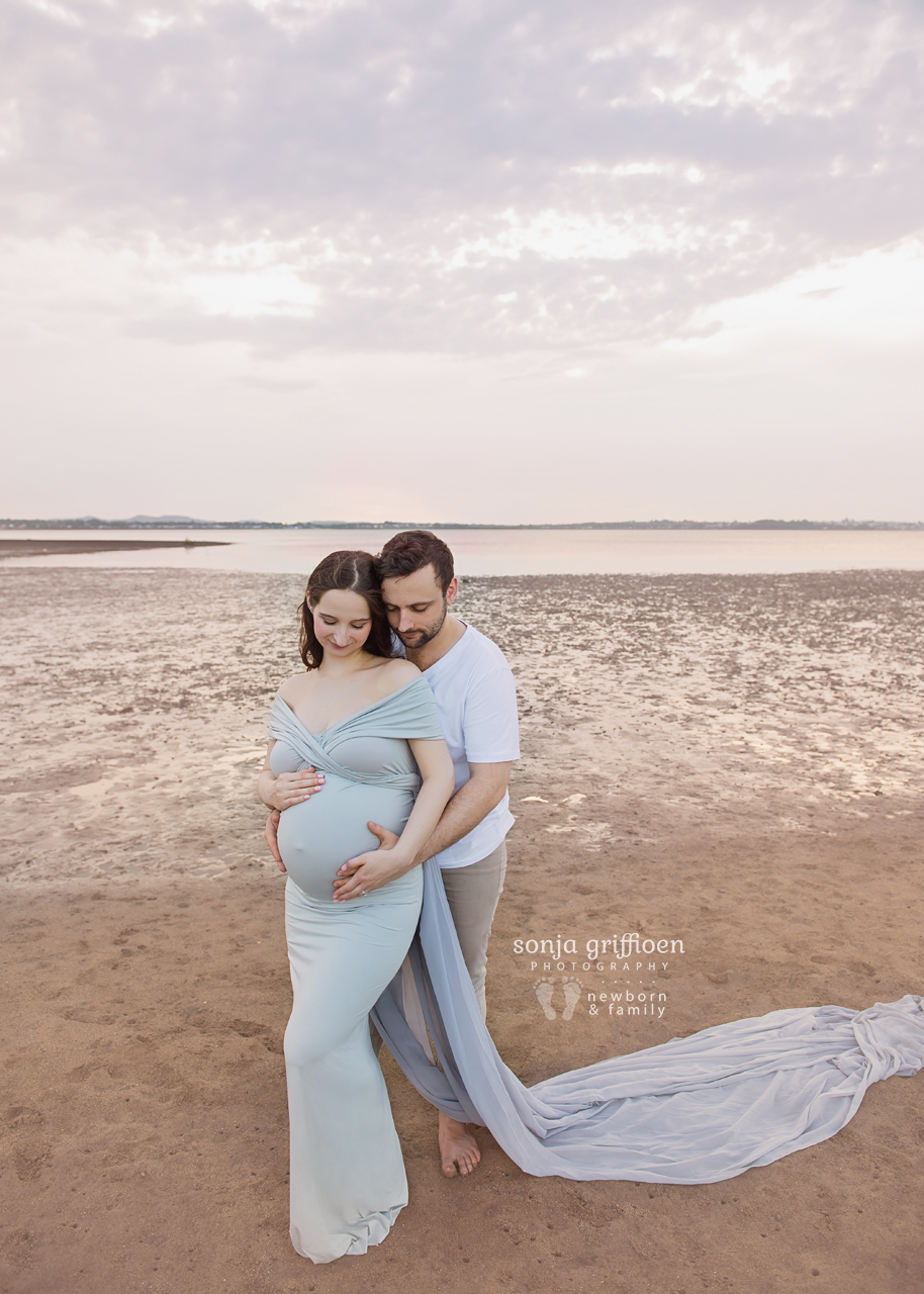 Yekaterina-Maternity-Brisbane-Newborn-Photographer-Sonja-Griffioen-04.jpg