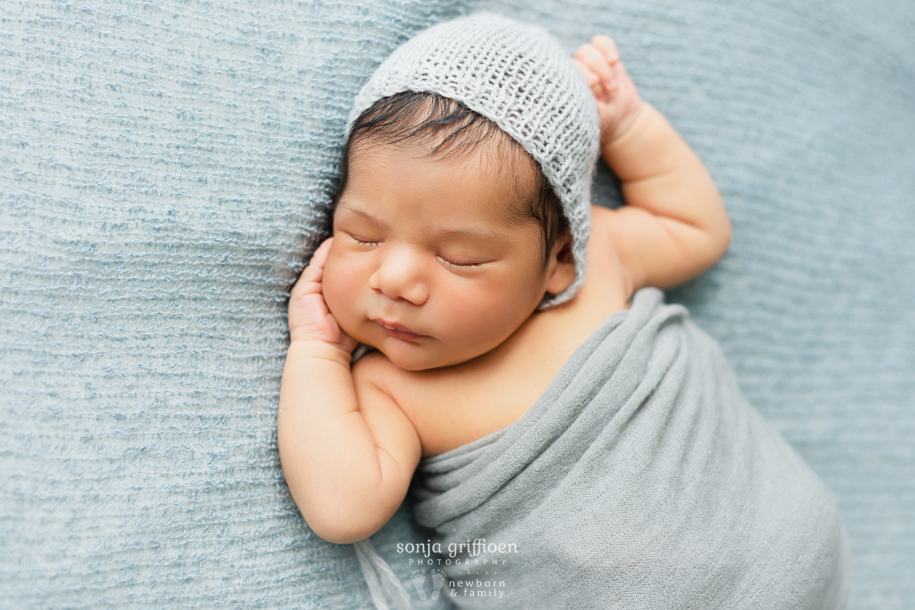 Yusif-Newborn-Brisbane-Newborn-Photographer-Sonja-Griffioen-08.jpg