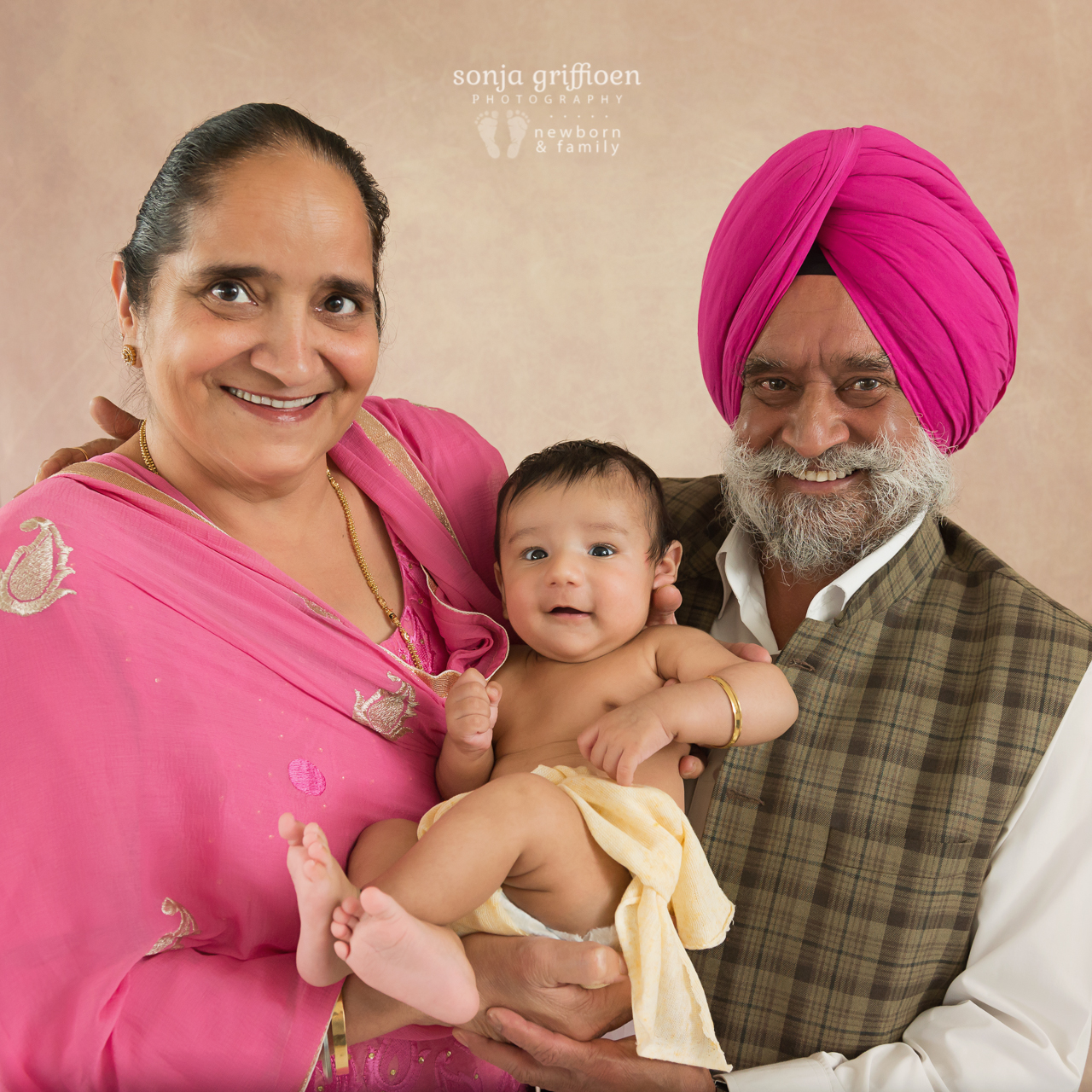 Yuvraj-Milestone-Brisbane-Newborn-Photographer-Sonja-Griffioen-04.jpg