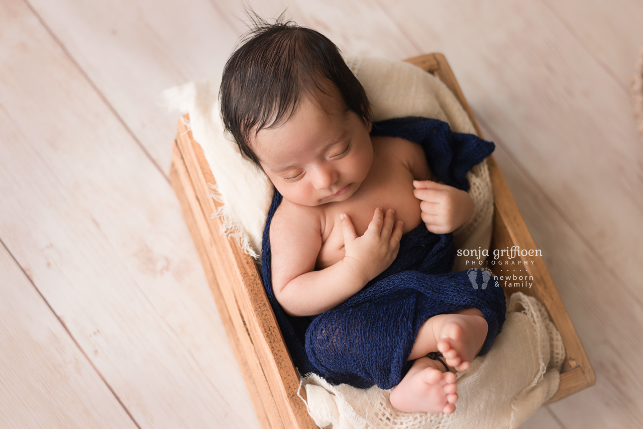 Yuvraj-Newborn-Brisbane-Newborn-Photographer-Sonja-Griffioen-05.jpg