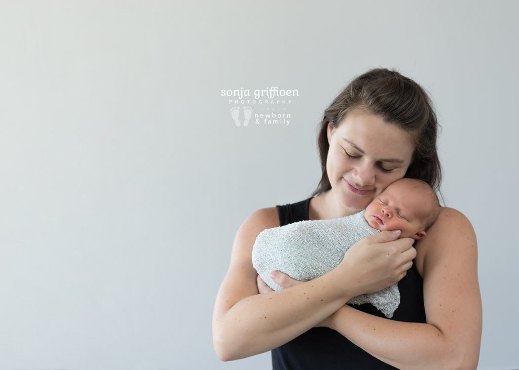 Zack-Newborn-Brisbane-Newborn-Photographer-Sonja-Griffioen-2.jpg