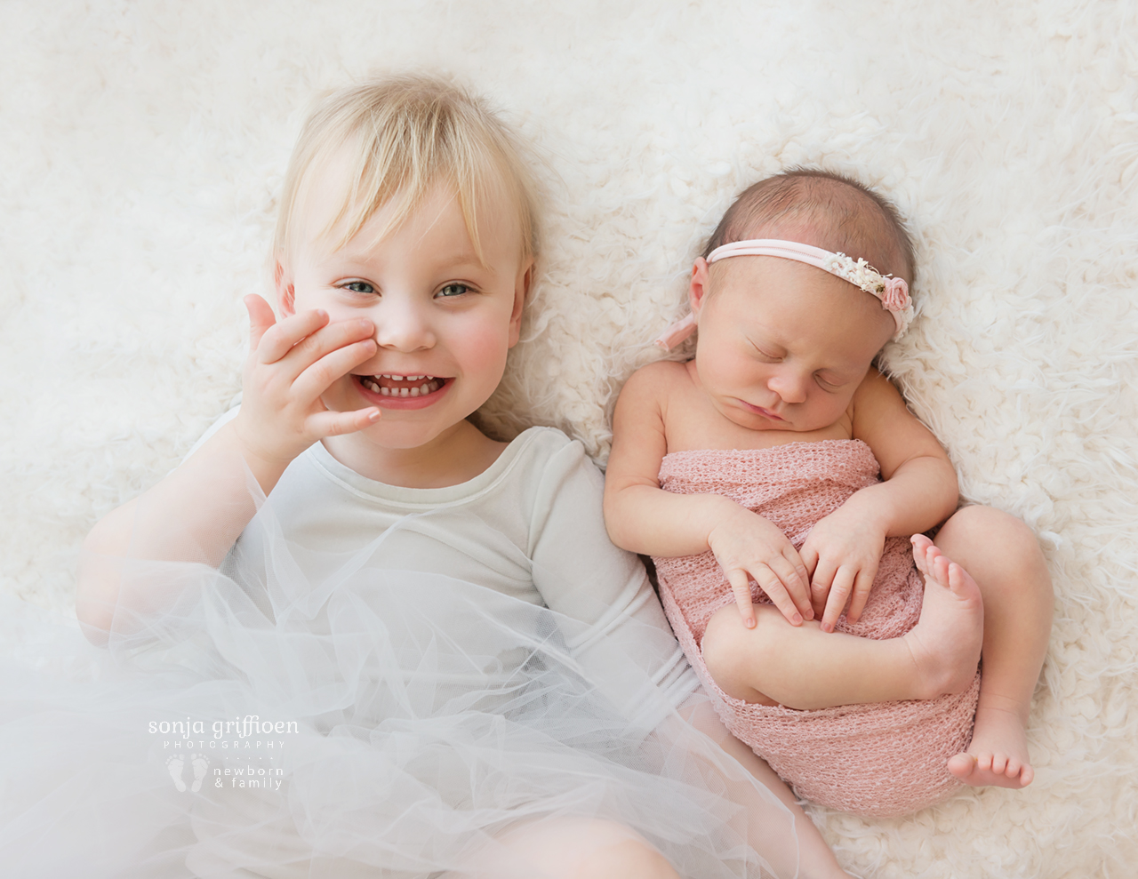 Zoe-Newborn-Brisbane-Newborn-Photographer-Sonja-Griffioen-04.jpg