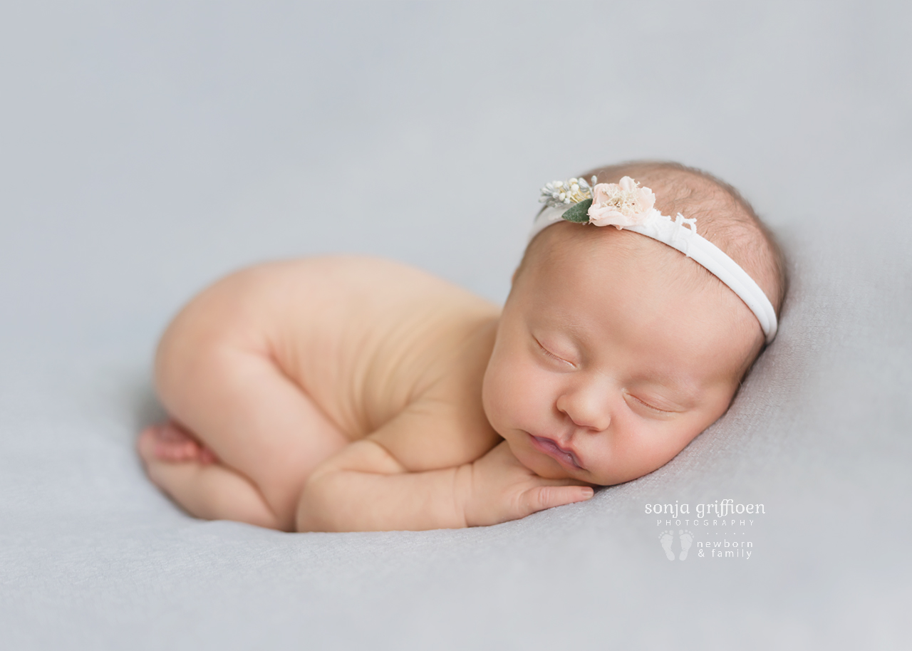 Zoe-Newborn-Brisbane-Newborn-Photographer-Sonja-Griffioen-11.jpg