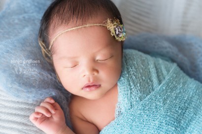 Brisbane Newborn Photography, Baby photographer Brisbane, Vietnamese newborn girl, girls in blue, newborn in blue wrap, Bulimba newborn photography